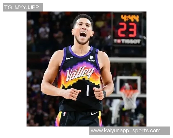 奥特布克在比赛中展现卓越掌控力面对包夹与强对抗依然做出明智决策